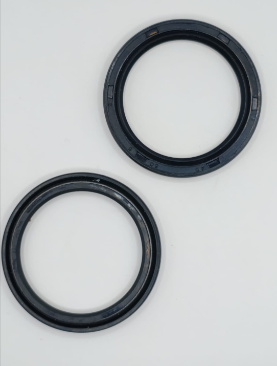 RETENTOR RODA DIANTEIRA CBX 200/ 250/ BROS/ CB 300/ TORNADO