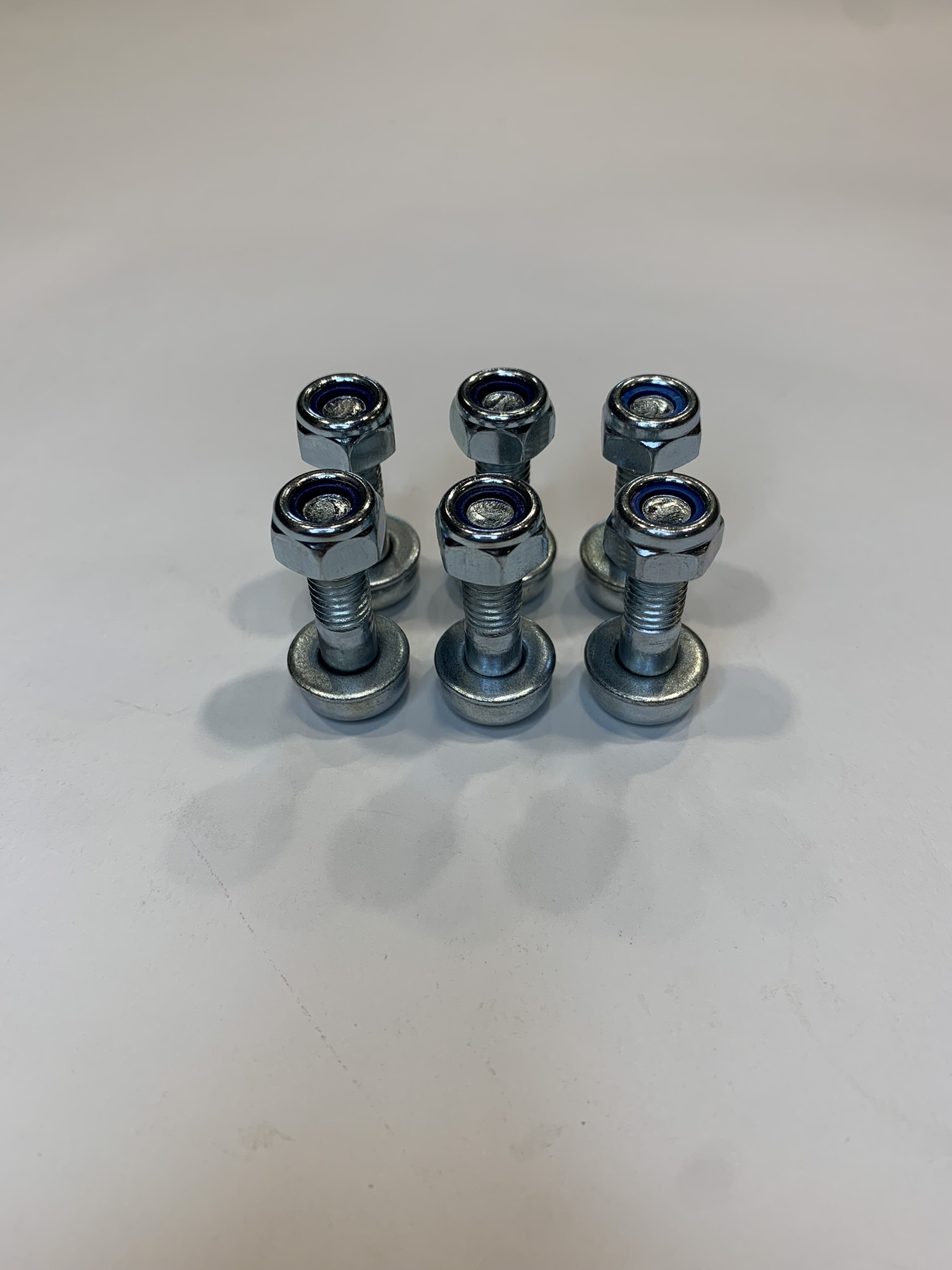 PRISIONEIRO COROA COM PORCA XRE 190/ NXR 125 13-14/ NXR 160/ FALCON NX 400